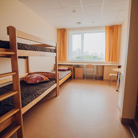 Valmieras Tehnikuma Dienesta Viesnica Luaran gambar